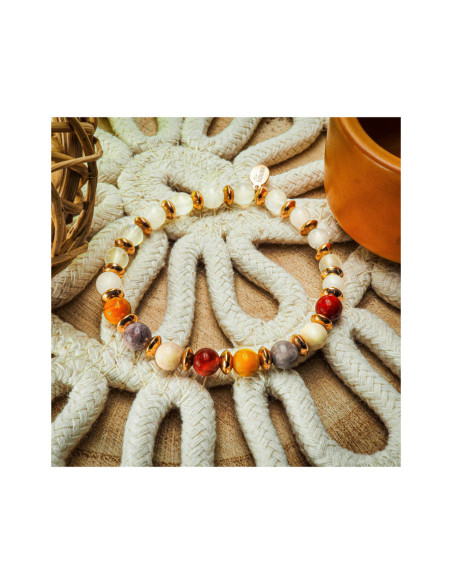 "Super Girl" - Pierre de Lune & Mookaite