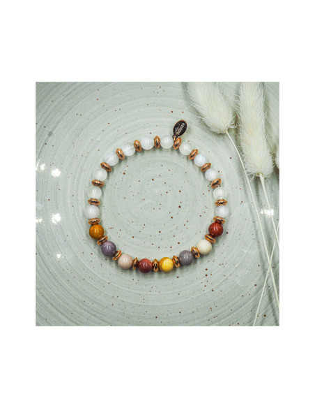 "Super Girl" - Pierre de Lune & Mookaite